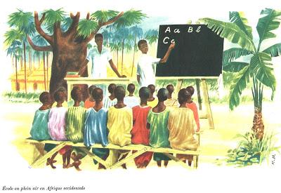 Ecole en plein air en Afrique Occidentale