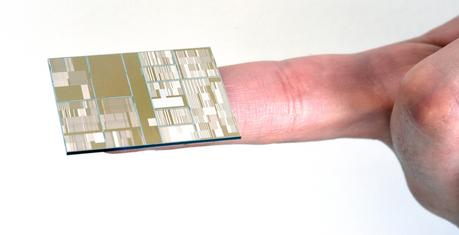 IBM dévoile un processeur ultra puissant à 7 nanomètres