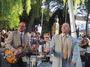 Jette Stream - Radio Modern featuring Slick Nick & The Casino Special - Place Cardinal Mercier- Jette- le 10 juillet 2015 Jette Stream - Radio Modern featuring Slick Nick & The Casino Special - Place Cardinal Mercier- Jette- le 10 juillet 2015