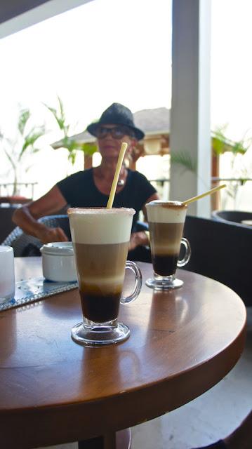 Spanish coffee, I love you ! Spanish coffee, I love you !