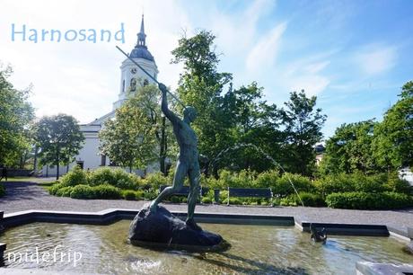 Härnösand est une ville de Suède, chef-lieu de la commune de Härnösand, dans le comté de Västernorrland. 18 003 personnes y vivent.