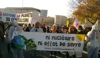Pour sauver le climat, il faut sortir du capitalisme ! Pour sauver le climat, il faut sortir du capitalisme !
