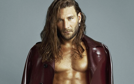 The 100 : Zach McGowan (Black Sails) sera récurrent dans la saison 3 ! The 100 : Zach McGowan (Black Sails) sera récurrent dans la saison 3 !
