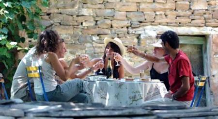 L'apéro: le savoir vivre à la française L'apéro: le savoir vivre à la française