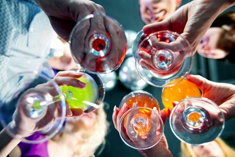 L'apéro: le savoir vivre à la française L'apéro: le savoir vivre à la française