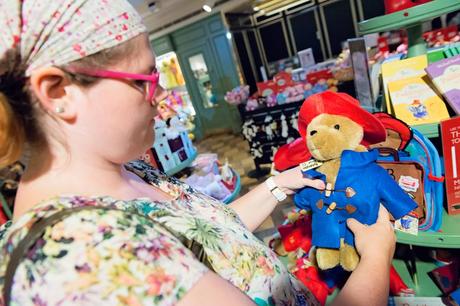 2 London n back Harrods - L'ours Paddington