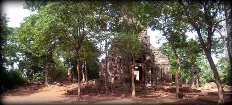 Cambodge : On a découvert Battambang, Prasat Banan et Phnom Sampov Battambang Cambodge temple