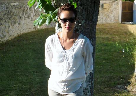 Look Mode Soldes jean beige tâché sud express Look Mode Soldes jean beige tâché sud express
