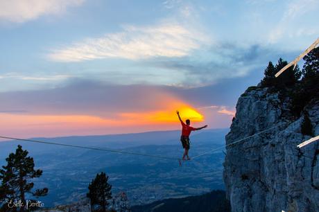 Tout pour la Frime - Highline au Parmelan (74) Tout pour la Frime - Highline au Parmelan (74)