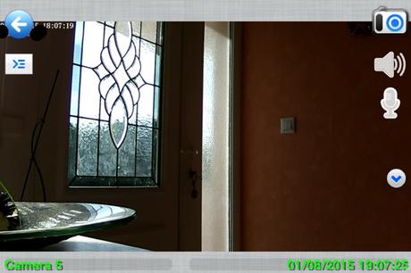 Avis sur la caméra IP Foscam FI9821P HD Wi-Fi Ethernet Foscam FI9821P avec le logiciel IP cam viewer