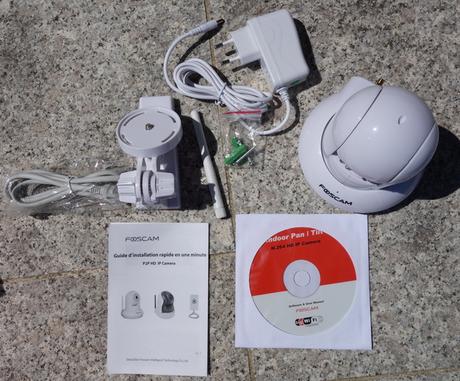 Avis sur la caméra IP Foscam FI9821P HD Wi-Fi Ethernet foascam2