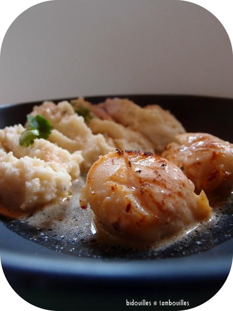 °saint jacques, mousseline de chou-fleur au lait de coco & curry° P5240054