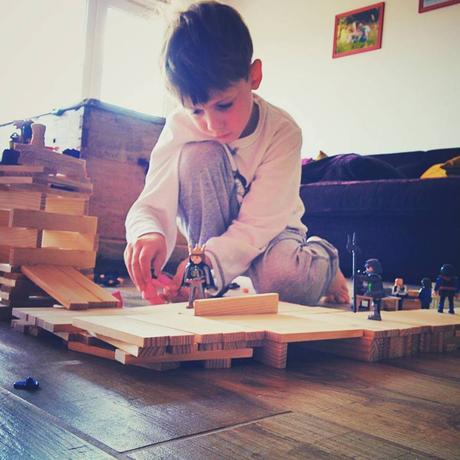 Statu quo et vacances en vrac. Mixing Toys