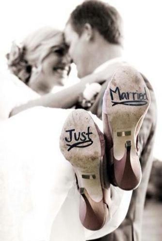 Comment utiliser les stickers et autocollants pour son mariage ? Comment utiliser les stickers et autocollants pour son mariage ?