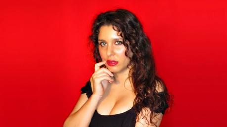 Stéphanie ELBAZ au Domaine de la Tour à Nébian Stéphanie ELBAZ au Domaine de la Tour à Nébian