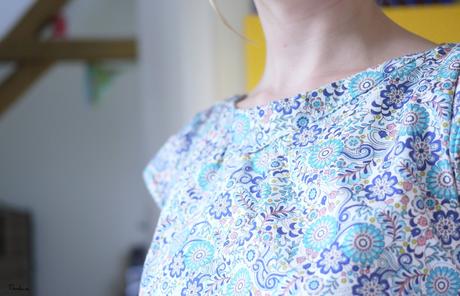 Burda, la petite robe dos nu. Burda, la petite robe dos nu.