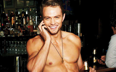 Blood and Oil : Wilson Bethel (Hart of Dixie) rejoint le casting ! Blood and Oil : Wilson Bethel (Hart of Dixie) rejoint le casting !