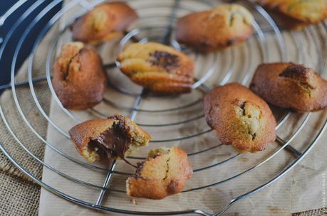 Madeleines à la noix de coco, coeur fondant au chocolat Madeleines noix de coco, coeur fondant au chocolat