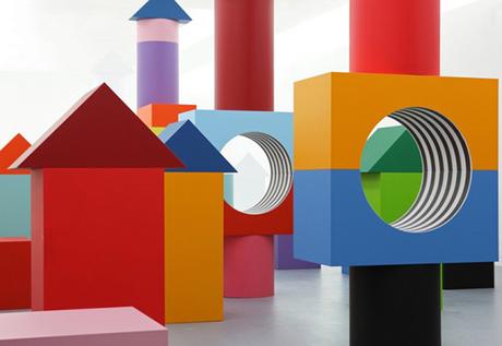 aire de jeux pour enfants ludique et colorée ! Aire de jeux enfants du Madre Museum par Daniel Buren et Patrick Bouchain