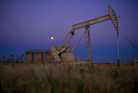 Un puits de pétrole dans le Dakota du Nord, une des régions touchées par le boom des hydrocarbures de schiste aux Etats-Unis.
