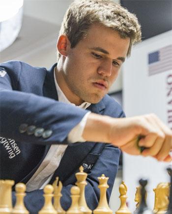 Ronde 5: Magnus Carlsen est de retour après sa défaite de la première ronde © Lennart Ootes 