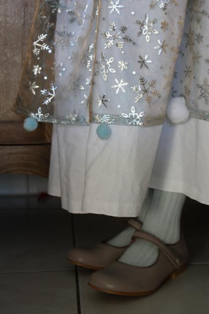 Couture (8): un déguisement de la Reine des Neiges (revisité) Couture (8): un déguisement de la Reine des Neiges (revisité)