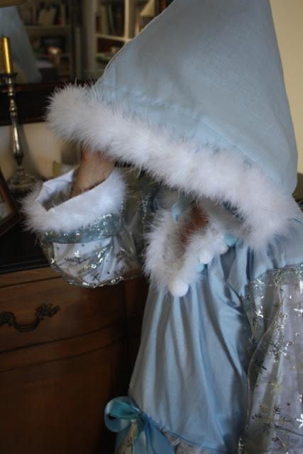 Couture (8): un déguisement de la Reine des Neiges (revisité) Couture (8): un déguisement de la Reine des Neiges (revisité)