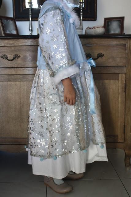 Couture (8): un déguisement de la Reine des Neiges (revisité) Couture (8): un déguisement de la Reine des Neiges (revisité)