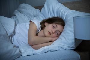 SOMMEIL et rentrée scolaire: De bonnes nuits de sommeil réduisent le stress chez l'enfant – Psychoneuroendocrinology