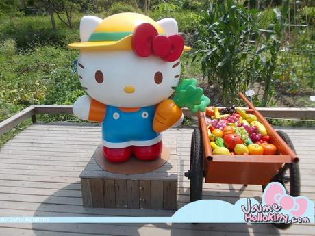J'y étais : A la ferme organique Hello Kitty de Hong Kong http://www.jaimehellokitty.com/images/IMG2015B/24.jpg