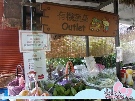 J'y étais : A la ferme organique Hello Kitty de Hong Kong http://www.jaimehellokitty.com/images/IMG2015B/B2.jpg