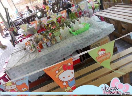 J'y étais : A la ferme organique Hello Kitty de Hong Kong http://www.jaimehellokitty.com/images/IMG2015B/B8.jpg