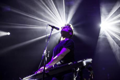 Rock en Seine 2015 : résumé en images 36-rock-en-seine-2015-images-photo-folkr-Son-Lux-Nicolas-Joubard