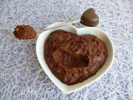 crème dessert chocolat saveur cookie (hyperprotéinée, diététique, sans oeuf ni sucre ajouté, sans cuisson, très riche en fibres) P1240047
