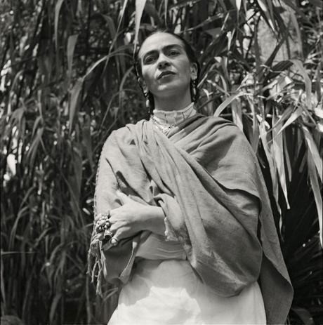 Frida Khalo : Douleur & intimité Frida Khalo : Douleur & intimité