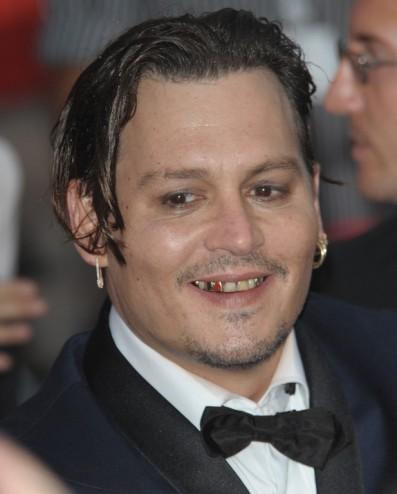 JOHNNY DEPP ne ressemble plus à ça !