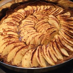 UNE TARTE AUX POMMES TOUTE SIMPLE C’EST BON @yaquoidansmonfrigo.com