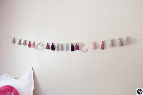 Guirlande de pompons Pompons-constance-complet-dvdp