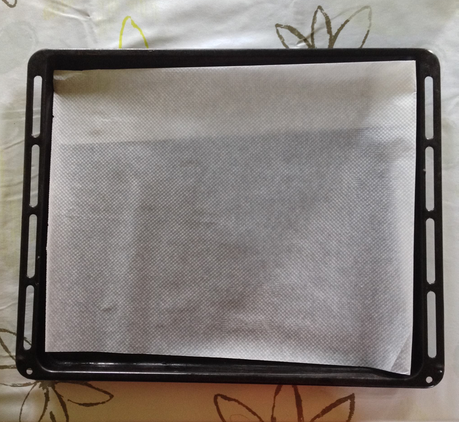 Cookies aux fruits secs et caramel à la pomme Plaque et papier sulfu