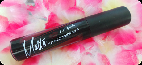 Matte flat finish pigment gloss de LA Girl, faut-il craquer ? Matte flat finish pigment gloss de LA Girl, faut-il craquer ?