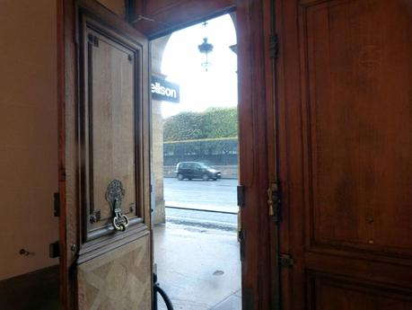 La traversée des Tuileries à la nage ... ou presque ! P1180131