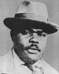 Le reggae est à ce point associé au rastafarisme que cett... Marcus Garvey
