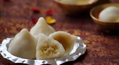 Le Kozhukattai, une pâtisserie spéciale pour Ganesh Chaturthi Le Kozhukattai, une pâtisserie spéciale pour Ganesh Chaturthi