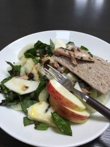 UNE SALADE COMPLETE, SAINE ET RAFFINEE @yaquoidansmonfrigo.com