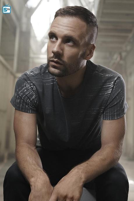 Agents of SHIELD : Des photos du casting de la saison 3 ! Agents of SHIELD : Des photos du casting de la saison 3 !