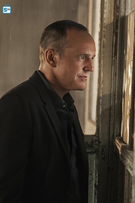 Agents of SHIELD : Des photos du casting de la saison 3 ! Agents of SHIELD : Des photos du casting de la saison 3 !