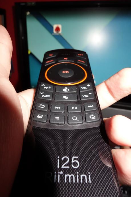Avis sur le mini clavier Rii Mini i25 sans fil telecommande4