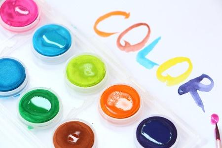 Connaître les couleurs Colori1