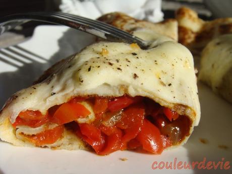 Crêpes gratinées aux poivrons et mozzarella Crêpes gratinées aux poivrons et mozzarella