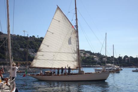 Le Trophée Pasqui: régates de tradition à Villefranche-sur-Mer Le Trophée Pasqui: régates de tradition à Villefranche-sur-Mer